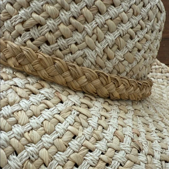 BUNDLE of 2 Straw Sun Hats with Floral Accent and Punta Cana - Picture 7 of 10